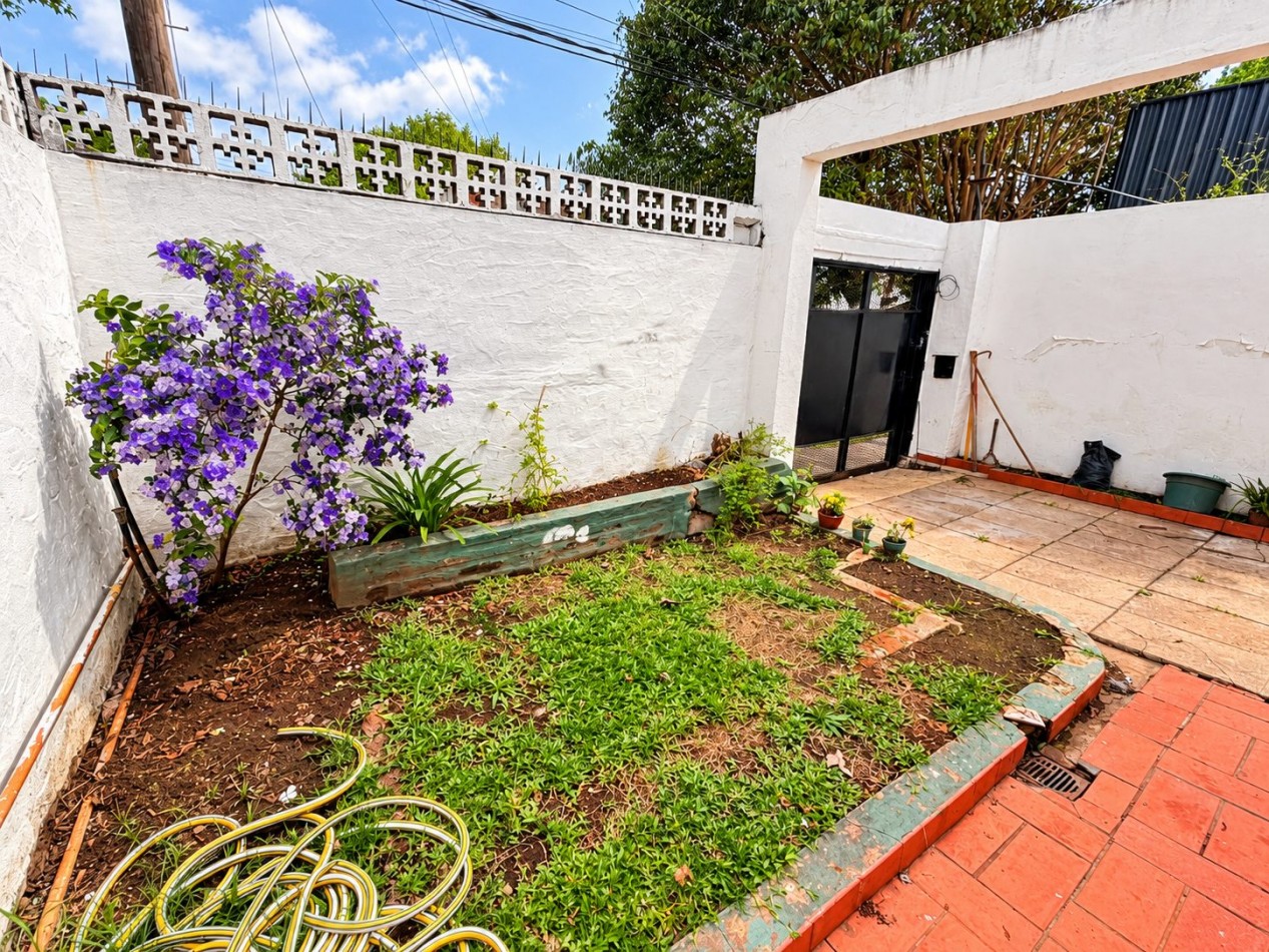 Casa en venta en Castelar Norte