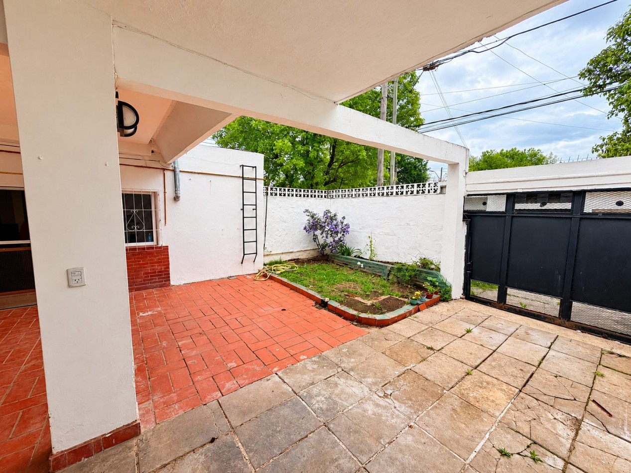 Casa en venta en Castelar Norte