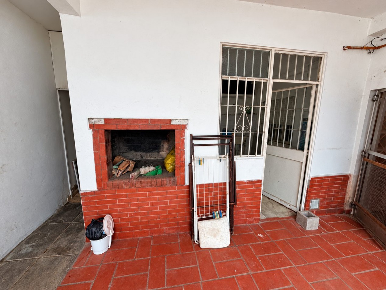 Casa en venta en Castelar Norte