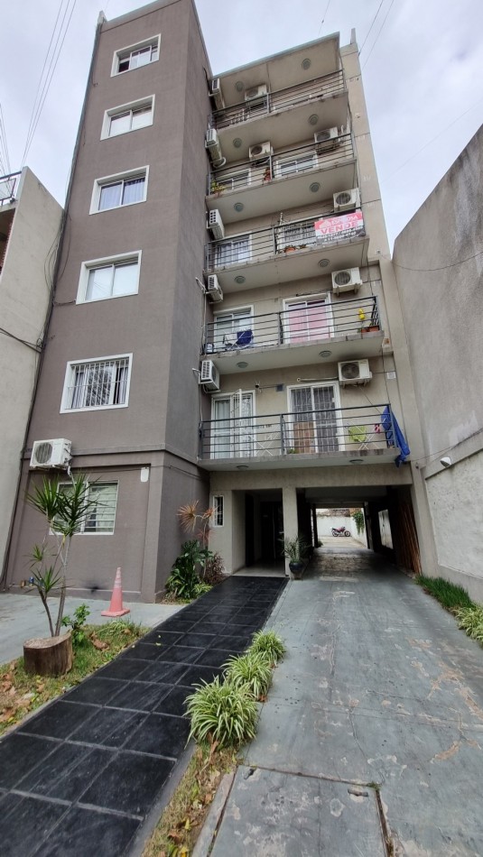 Monoambiente en venta en Moron Sur