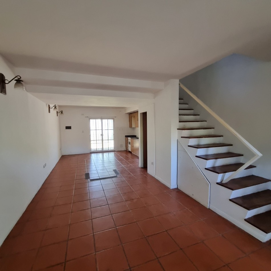 Alquiler duplex Ituzaingo Norte