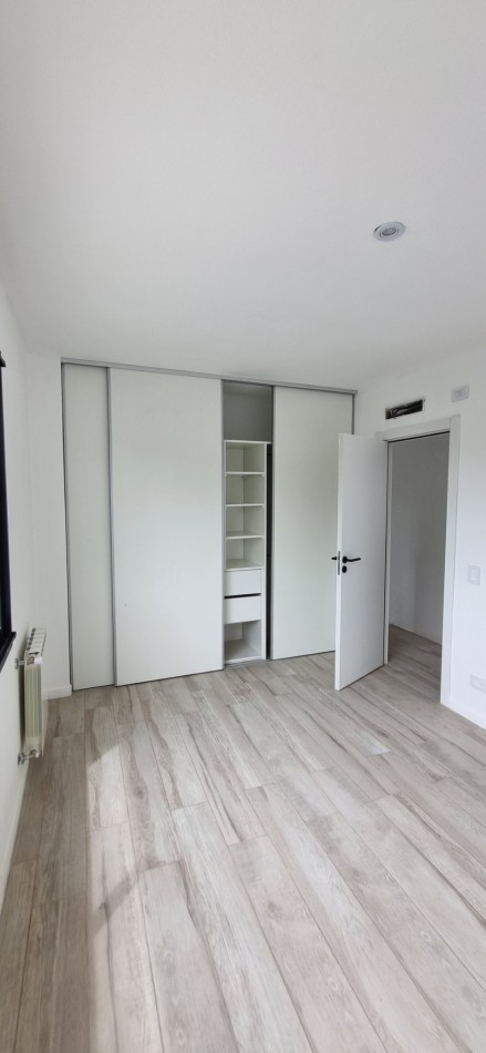 ALQUILER - Duplex 3 Amb   a ESTRENAR- Castelar  Sur- 