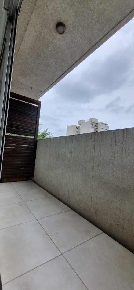 Departamento de dos ambientes a la venta en Castelar