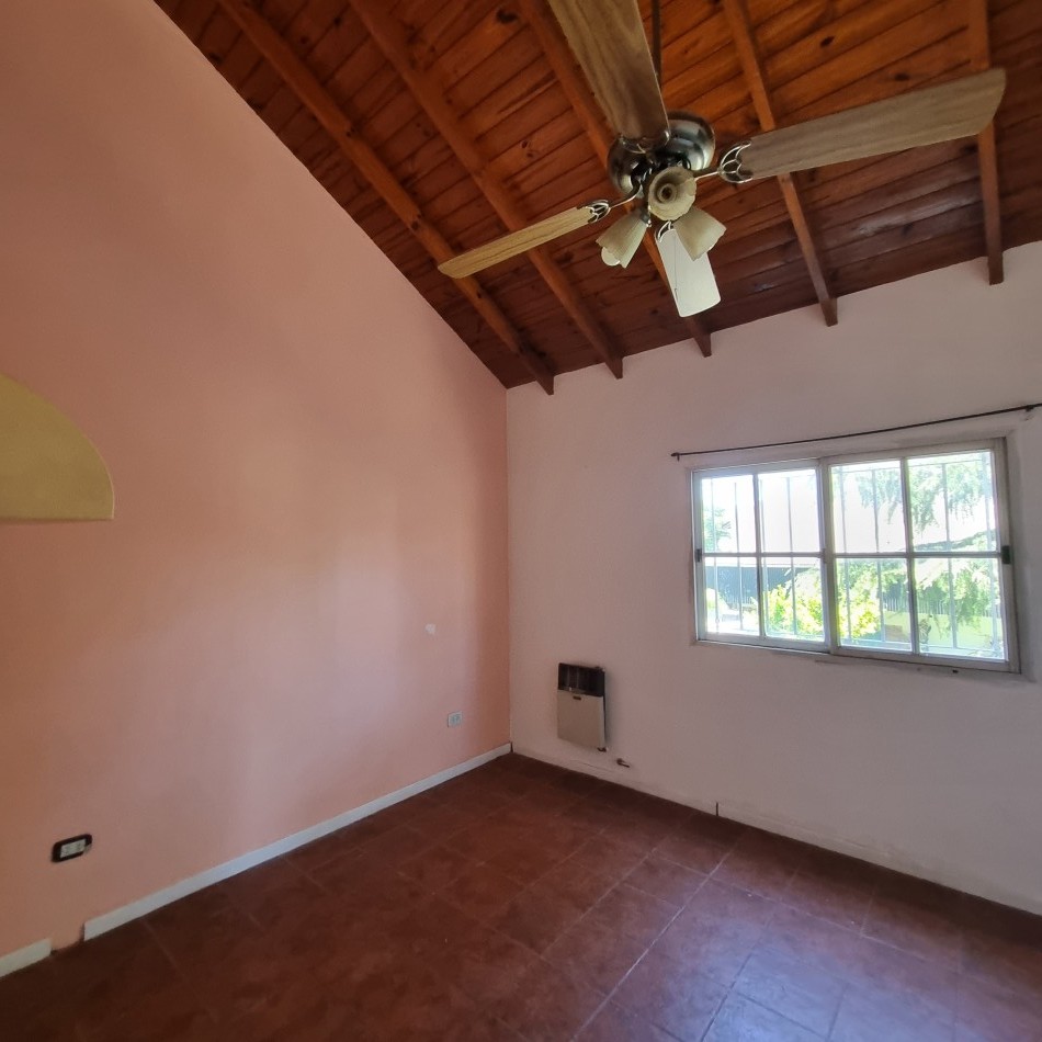 Vendemos PH de cuatro ambientes en Ituaingo