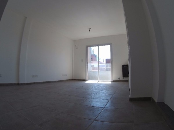 Semipiso 2 Amb ,  4° Piso, con Baulera- Venta- Moron Norte