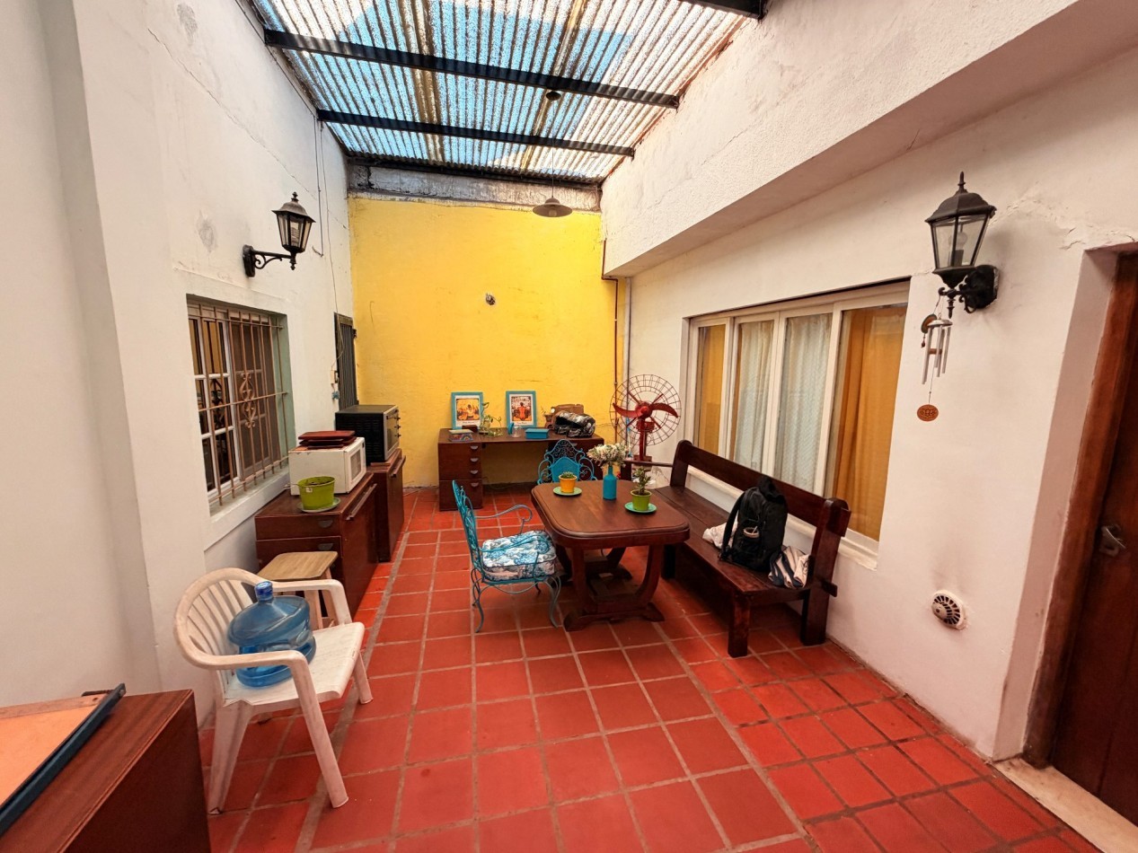 Venta de tres casas en Ituzaingo