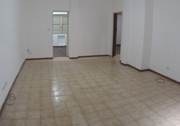 Departamento en alquiler de cuatro ambientes
