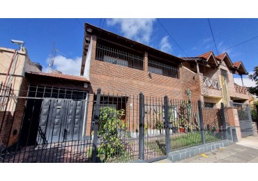 Casa en venta Castelar Sur