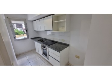 Departamento de dos ambientes a la venta en Castelar