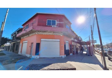 Local en VENTA - Moron Sur