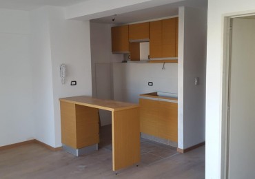 Monoambiente en alquiler en Moron Sur