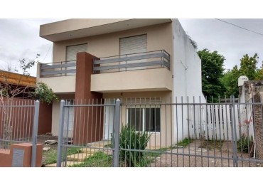 Casa en alquiler en Ituzaingo Norte