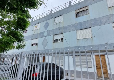 Departamento de 2 amb. en Moron Sur
