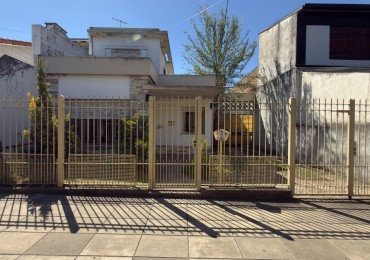 Casa en venta en Castelar Sur