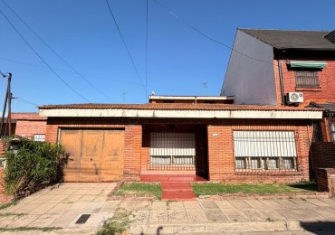 Venta de casa en Castelar Sur