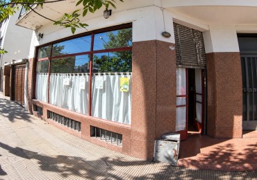 Local en venta en excelente ubicacion de Castelar Sur